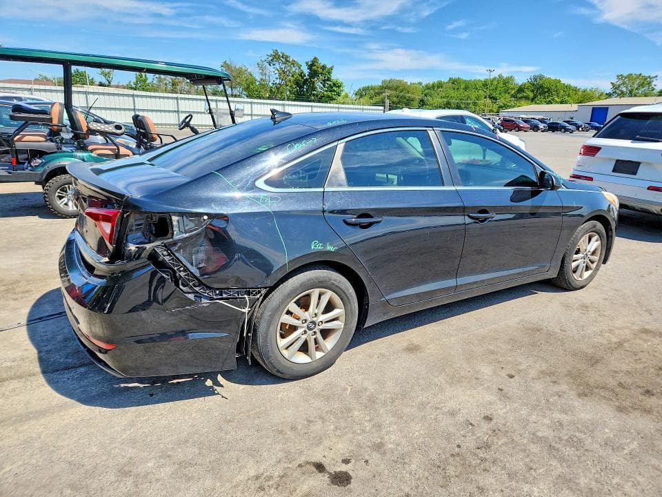 2017 HYUNDAI SONATA SE 3