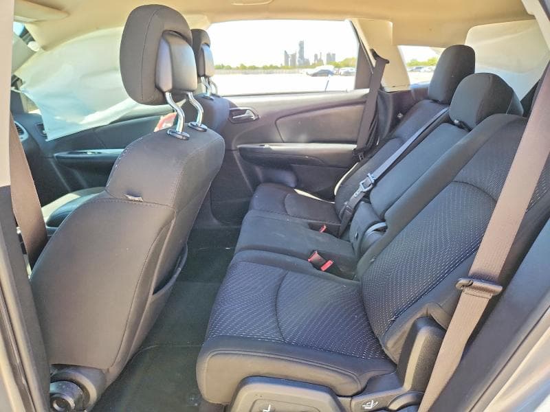 2019 DODGE JOURNEY SE 11