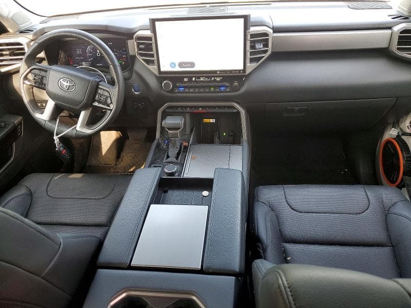 2024 TOYOTA SEQUOIA LIMITED 8