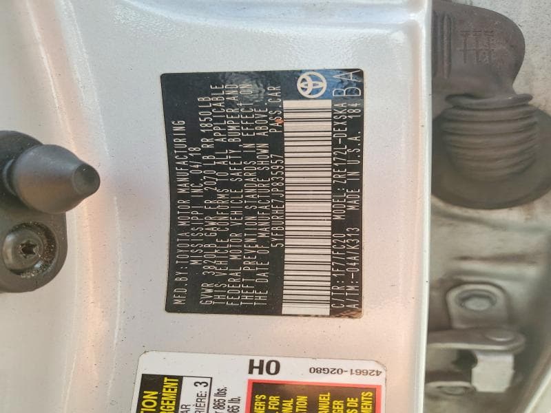 2018 TOYOTA COROLLA SE 12