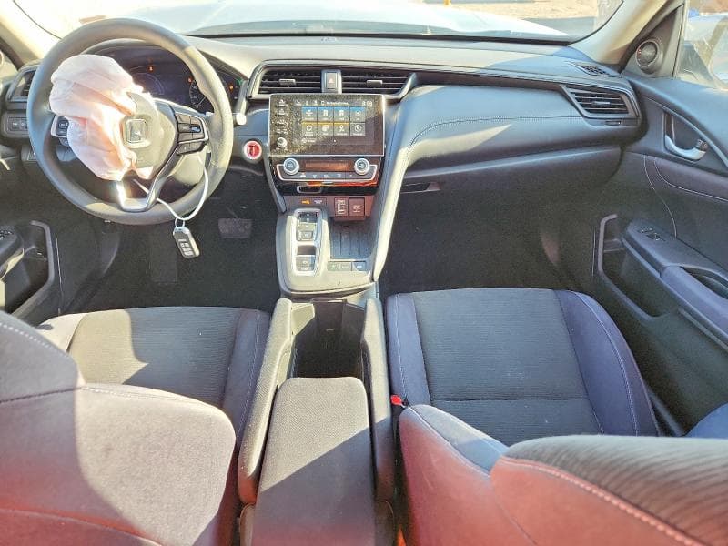 2019 HONDA INSIGHT EX 8