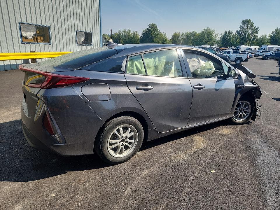 2018 TOYOTA PRIUS PRIME PREMIUM 3