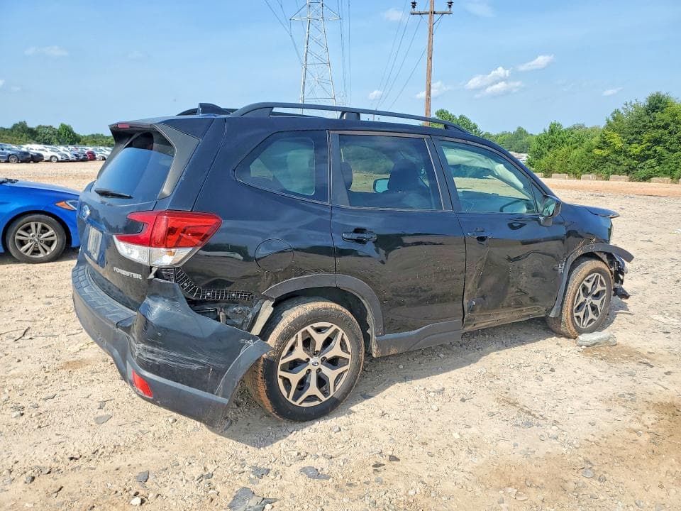 2020 SUBARU FORESTER PREMIUM 3