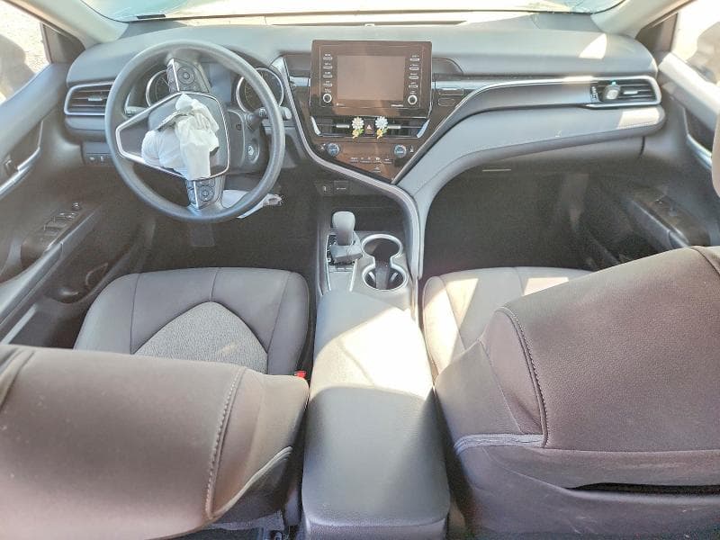 2024 TOYOTA CAMRY LE 8