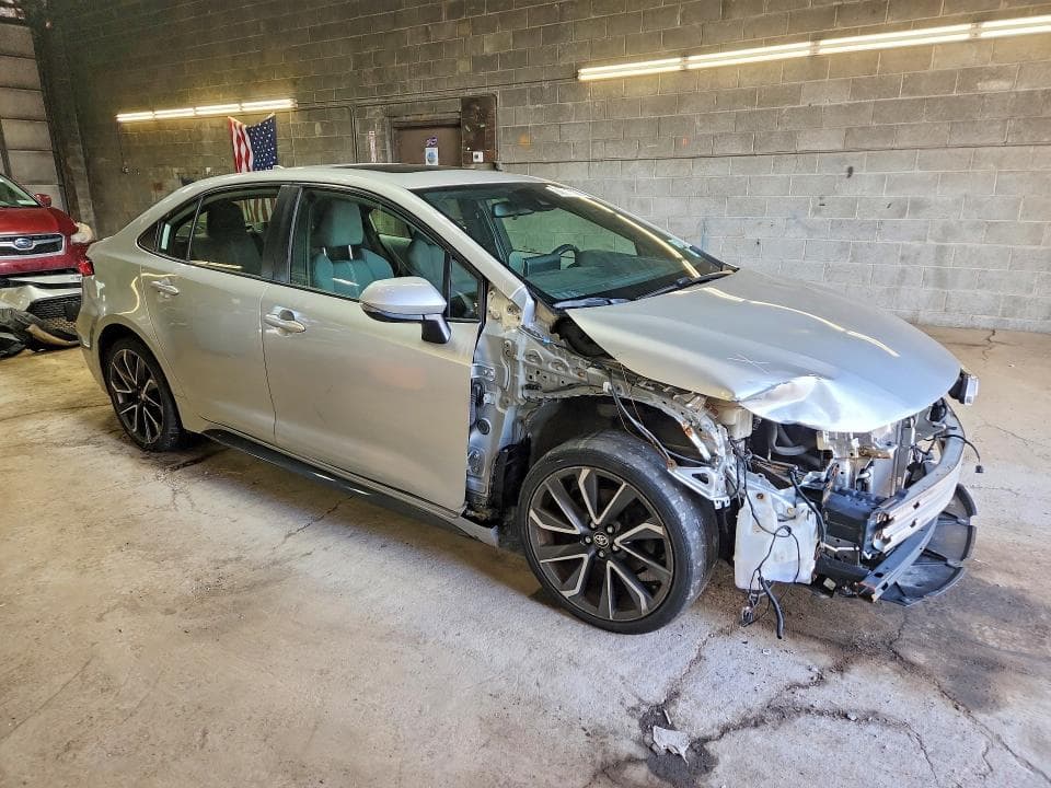 2020 TOYOTA COROLLA SE 4