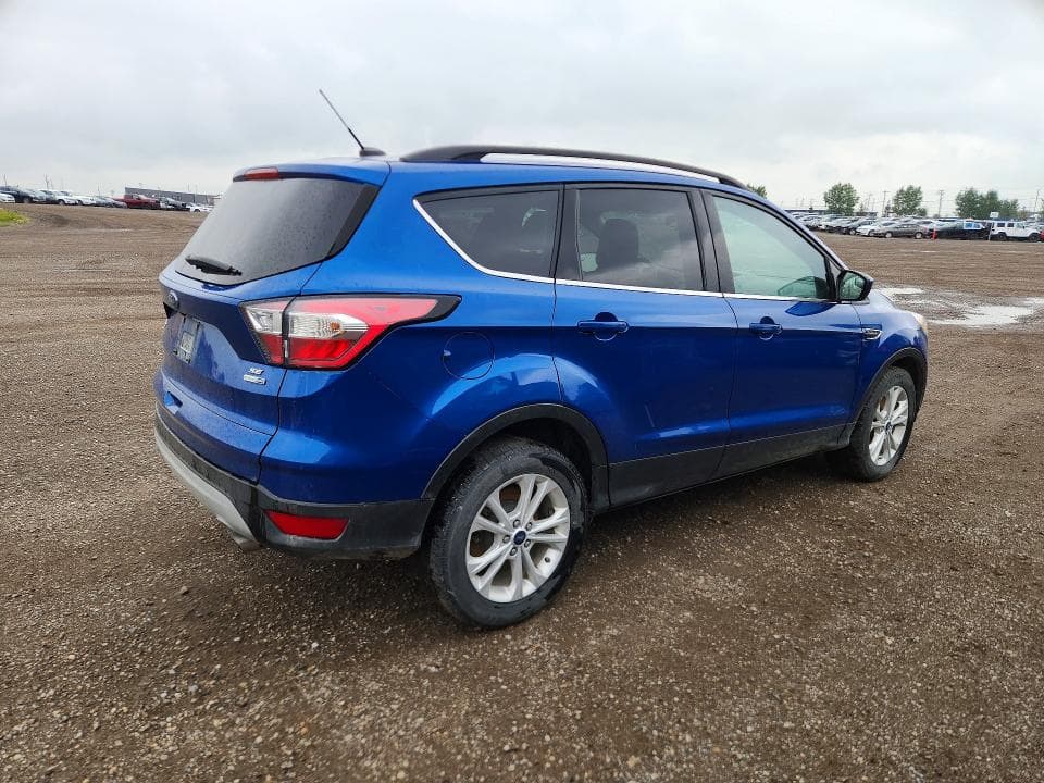 2018 FORD ESCAPE SE 3