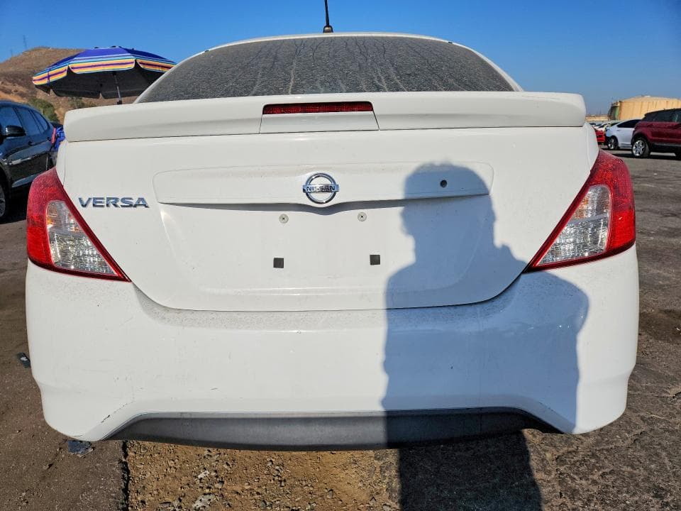 2018 NISSAN VERSA S PLUS 6