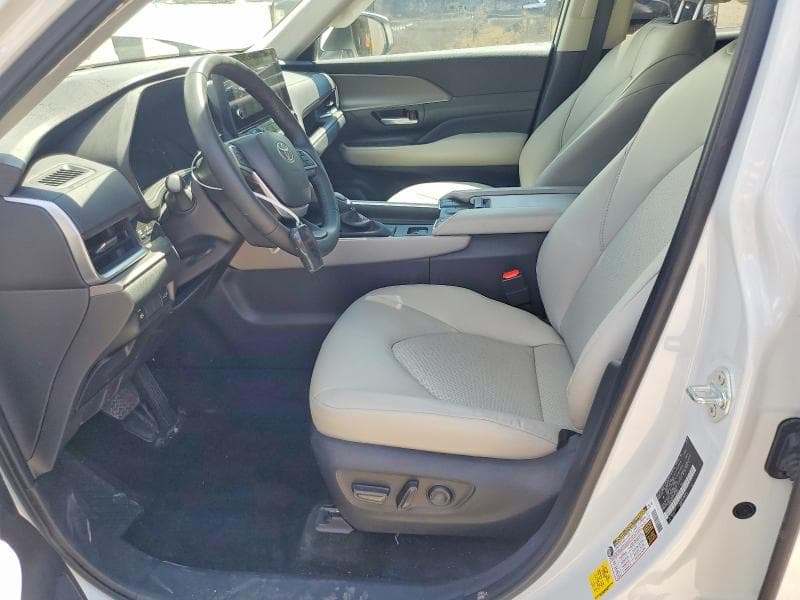 2026 TOYOTA GRAND HIGHLANDER XLE 7