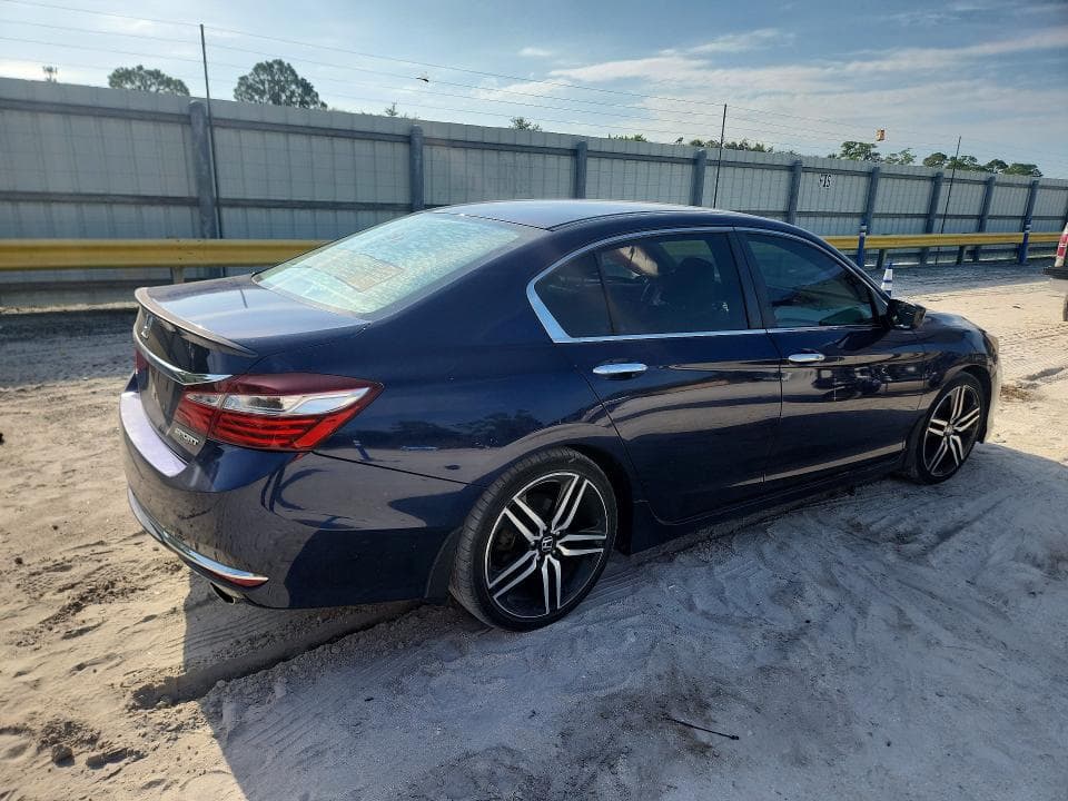 2017 HONDA ACCORD SPORT 3