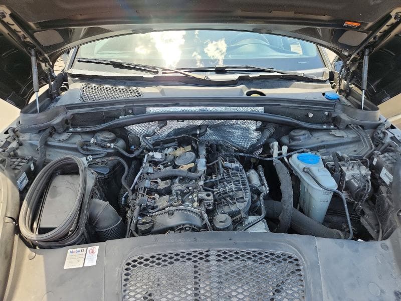 2018 PORSCHE MACAN 12