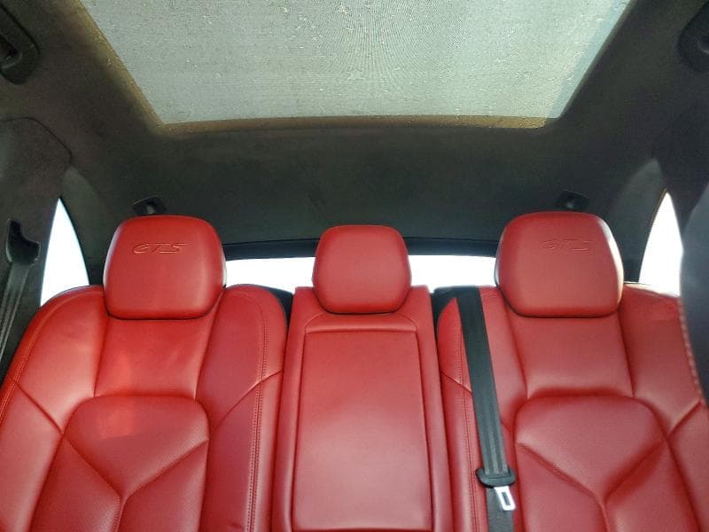 2017 PORSCHE CAYENNE GTS 10