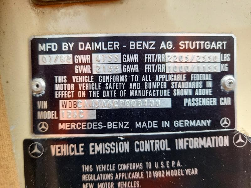1982 MERCEDES-BENZ 380 SEC 12