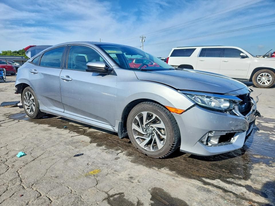 2017 HONDA CIVIC EX 4