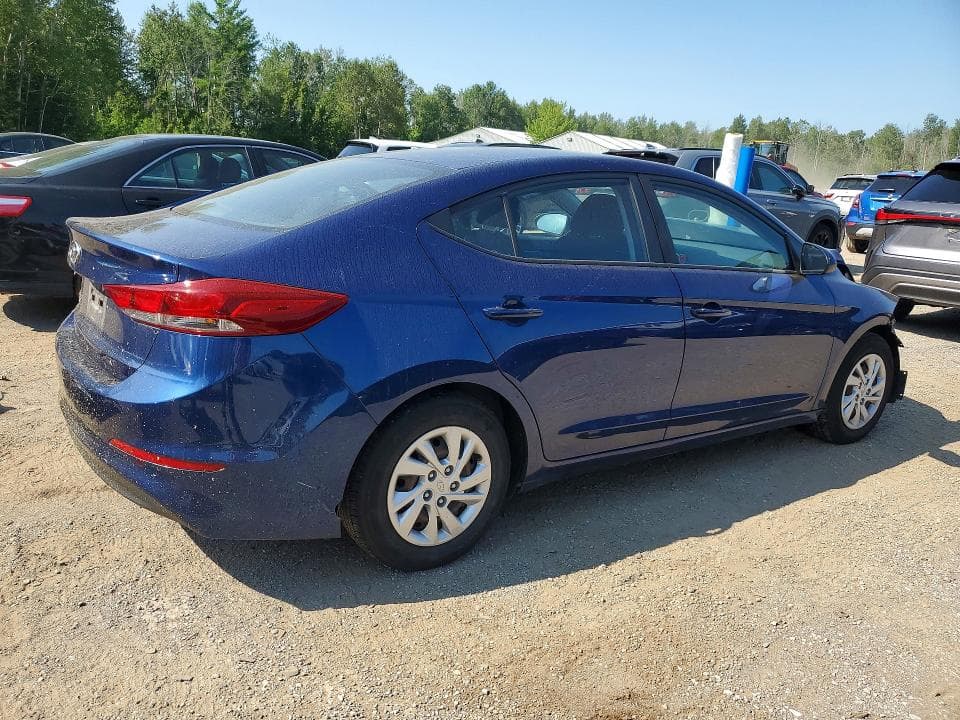 2018 HYUNDAI ELANTRA SE 3