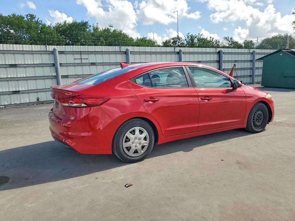 2017 HYUNDAI ELANTRA SE 3