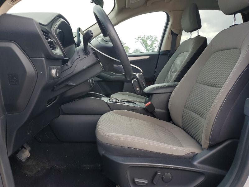 2020 FORD ESCAPE SE 7