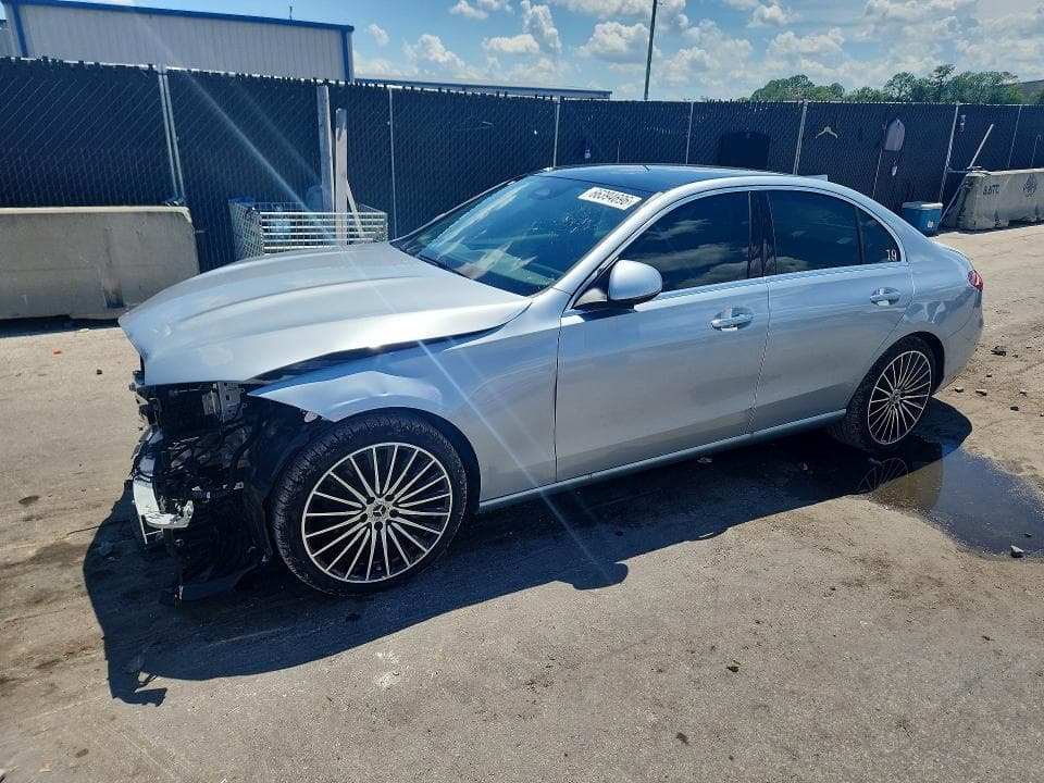 2026 MERCEDES-BENZ C 300