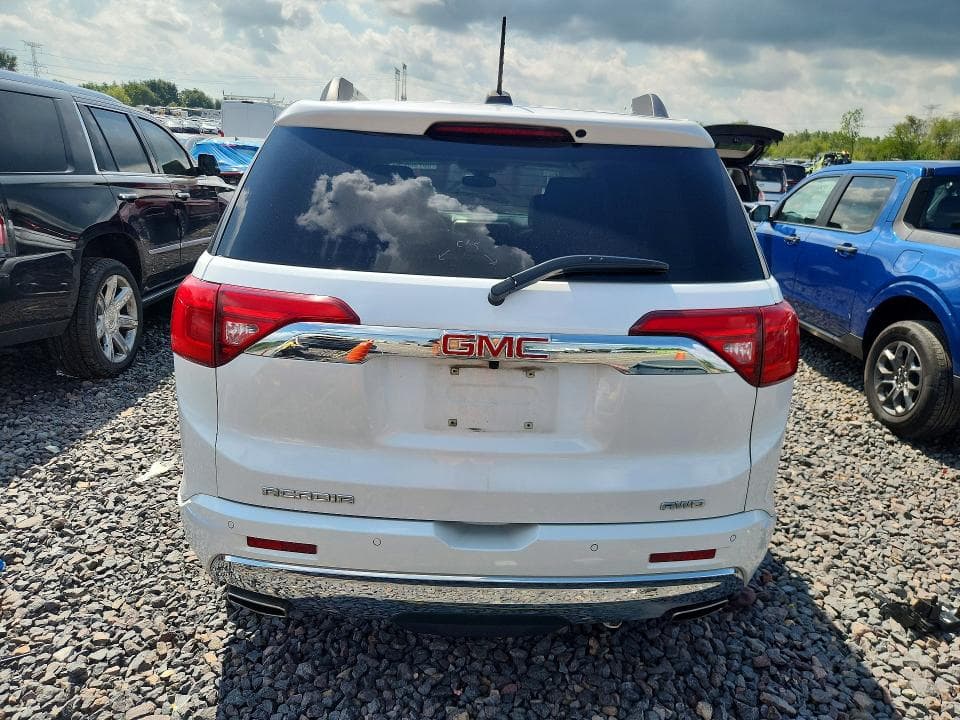 2019 GMC ACADIA DENALI 6