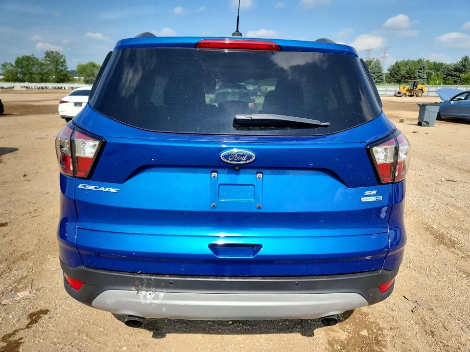 2017 FORD ESCAPE SE 6