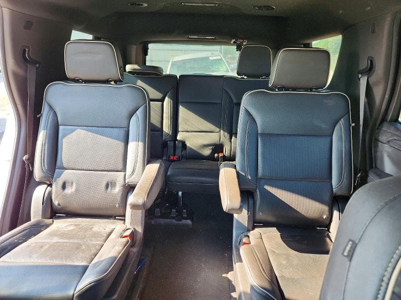 2021 GMC YUKON SLT 10