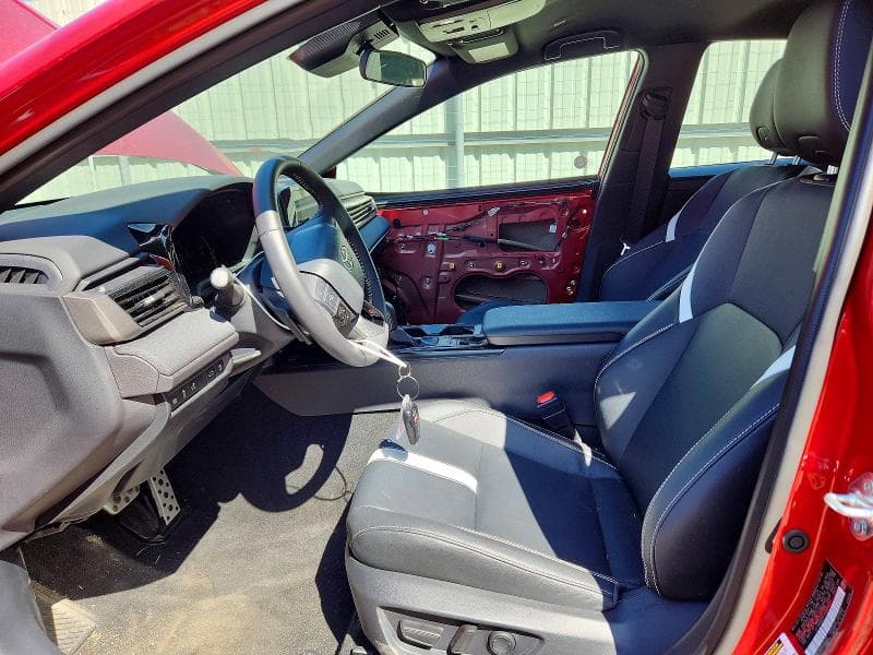 2026 TOYOTA CAMRY SE 7