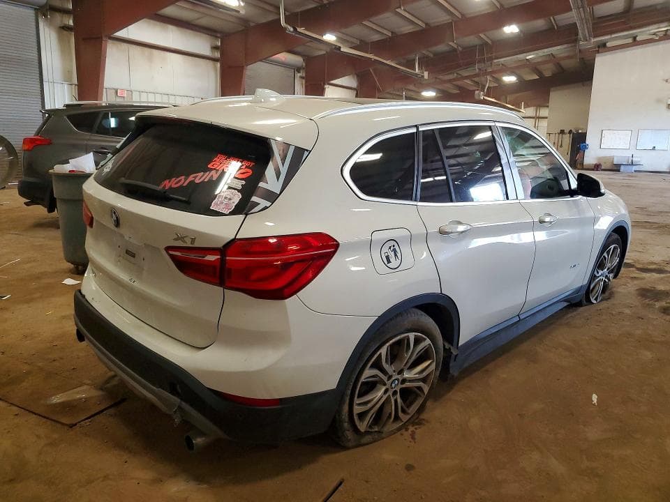 2017 BMW X1 XDRIVE28I 3