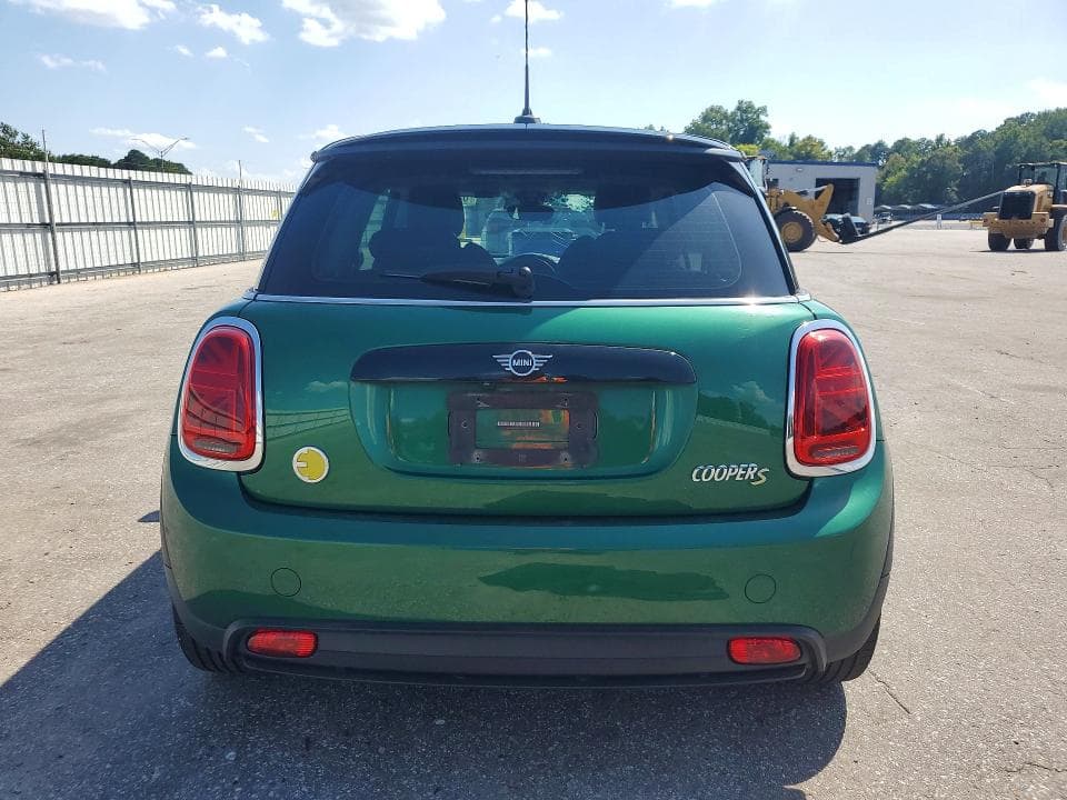 2022 MINI COOPER SE 6