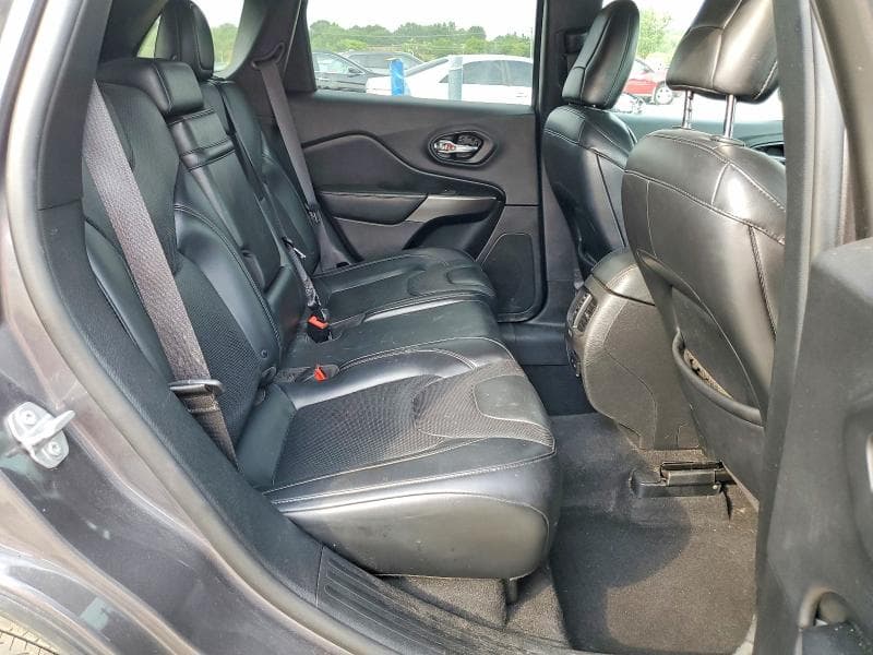 2019 JEEP CHEROKEE LIMITED 11