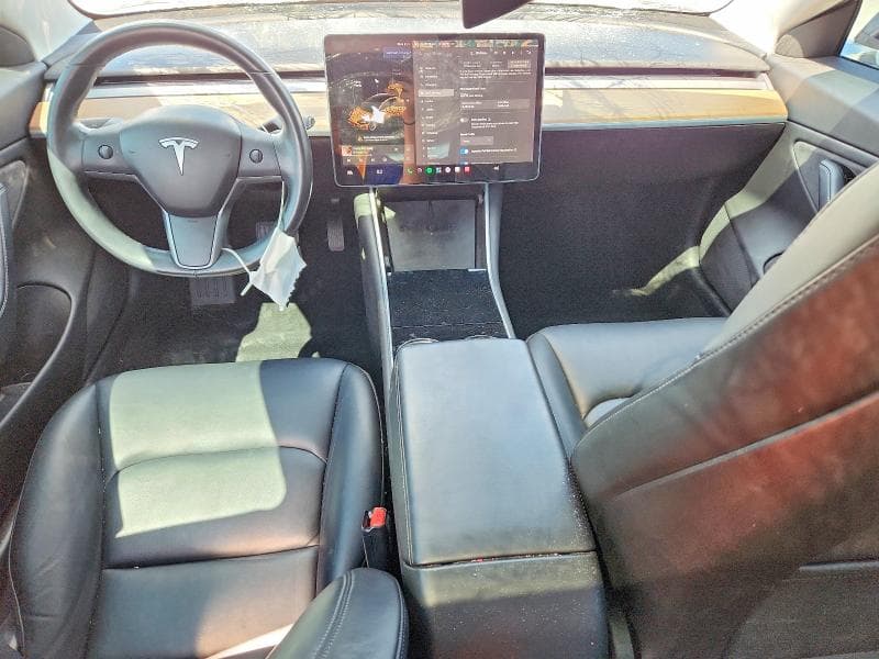 2018 TESLA MODEL 3 8