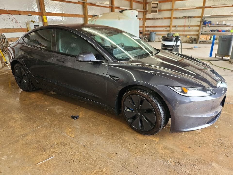2024 TESLA MODEL 3 4