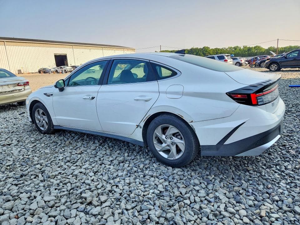 2025 HYUNDAI SONATA SE 2