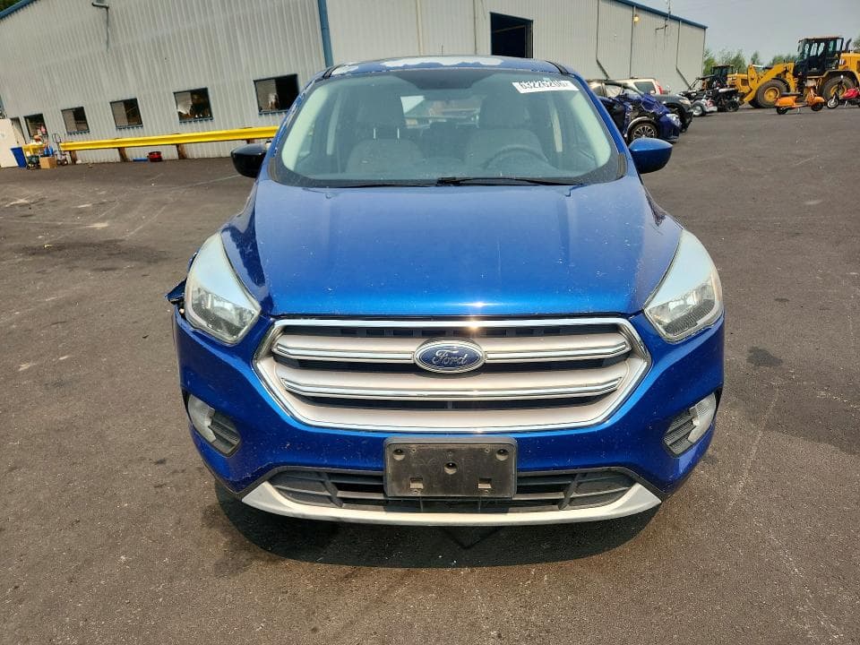 2017 FORD ESCAPE SE 5