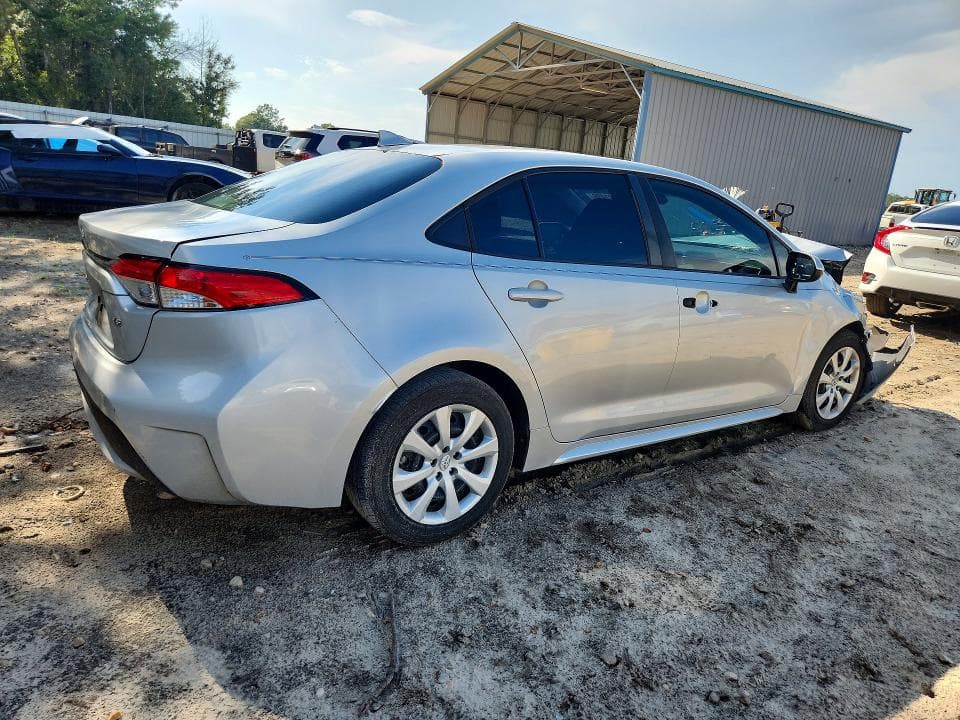 2021 TOYOTA COROLLA LE 3