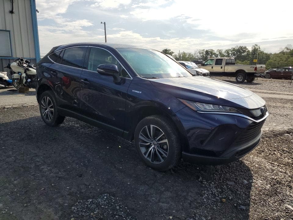 2021 TOYOTA VENZA LE 4
