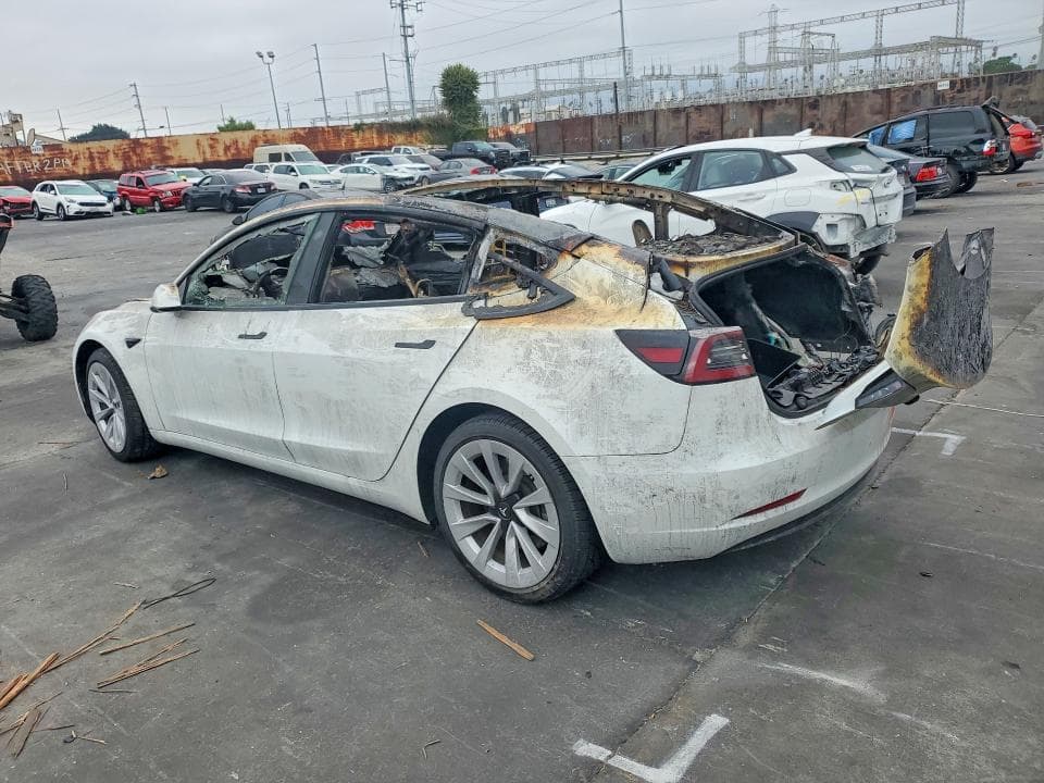 2023 TESLA MODEL 3 2