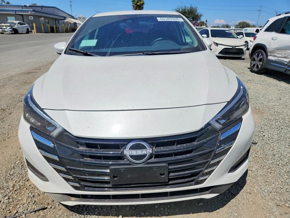 2025 NISSAN VERSA SV 5
