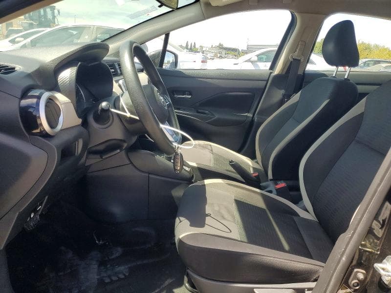 2021 NISSAN VERSA SV 7