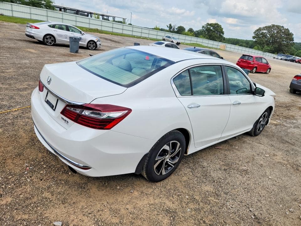 2017 HONDA ACCORD LX 3