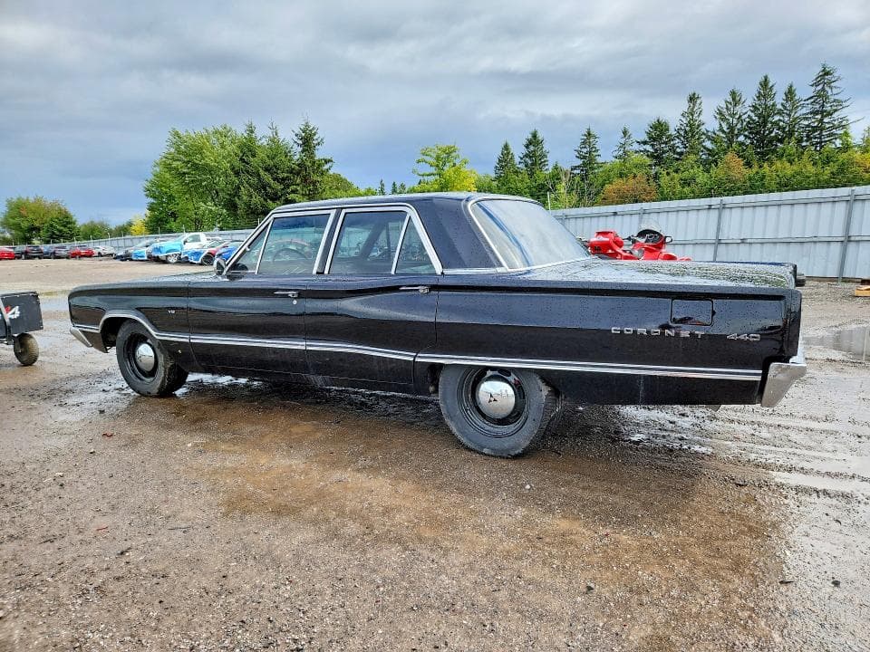 1967 DODGE CORONET 2