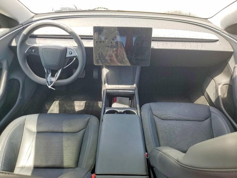 2024 TESLA MODEL 3 8