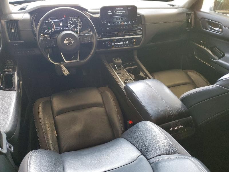 2023 NISSAN PATHFINDER SL 8
