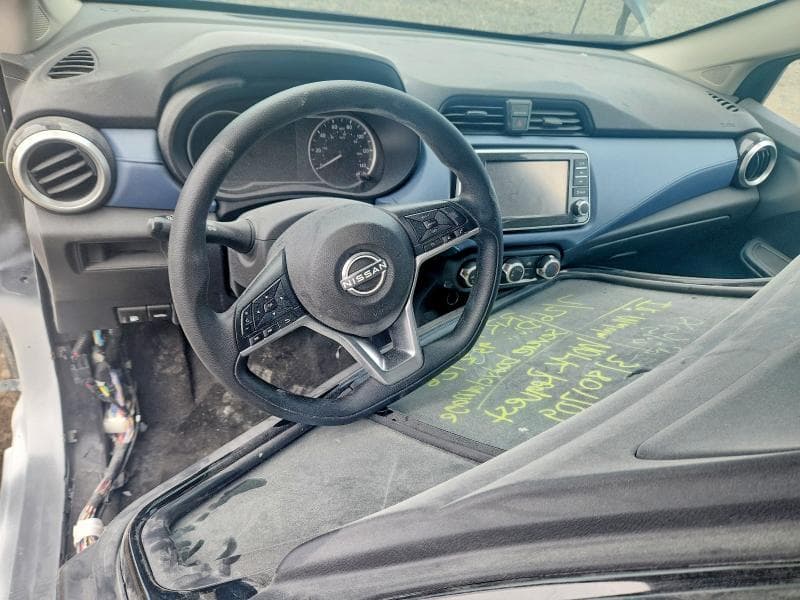 2025 NISSAN VERSA SV 8
