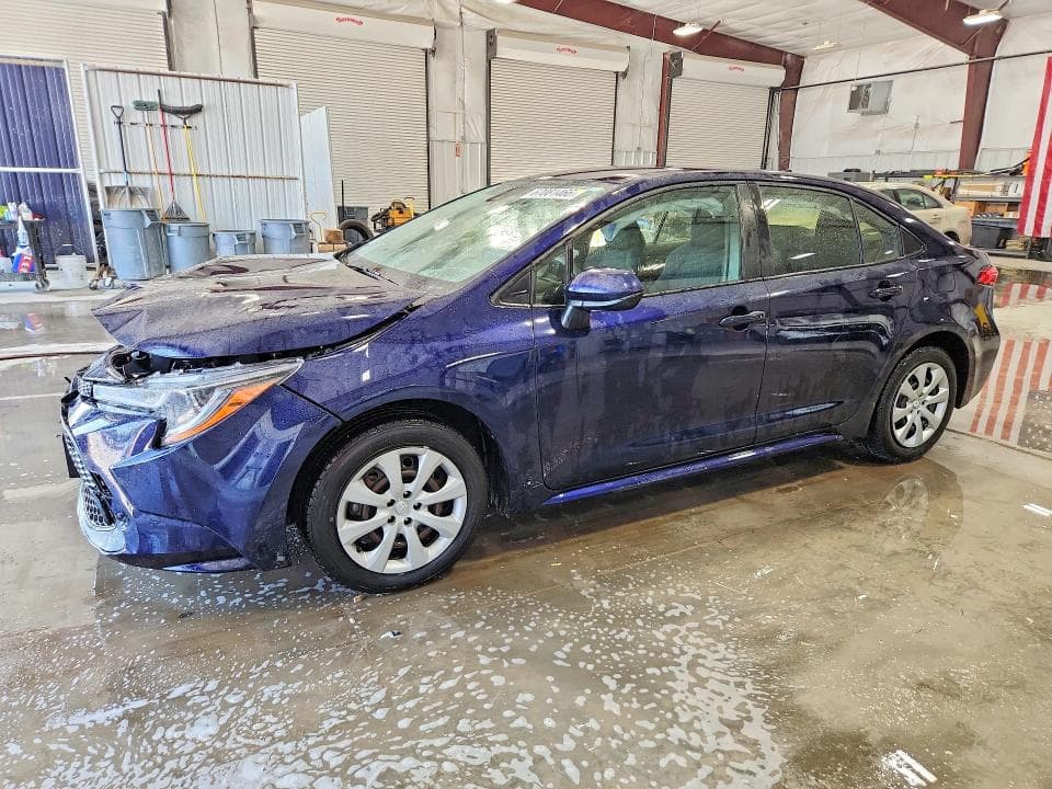 2021 TOYOTA COROLLA LE - 1