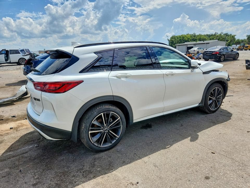 2025 INFINITI QX50 SPORT 3