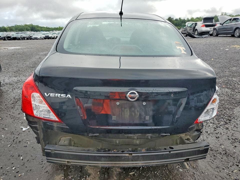 2017 NISSAN VERSA 1.6 S 6