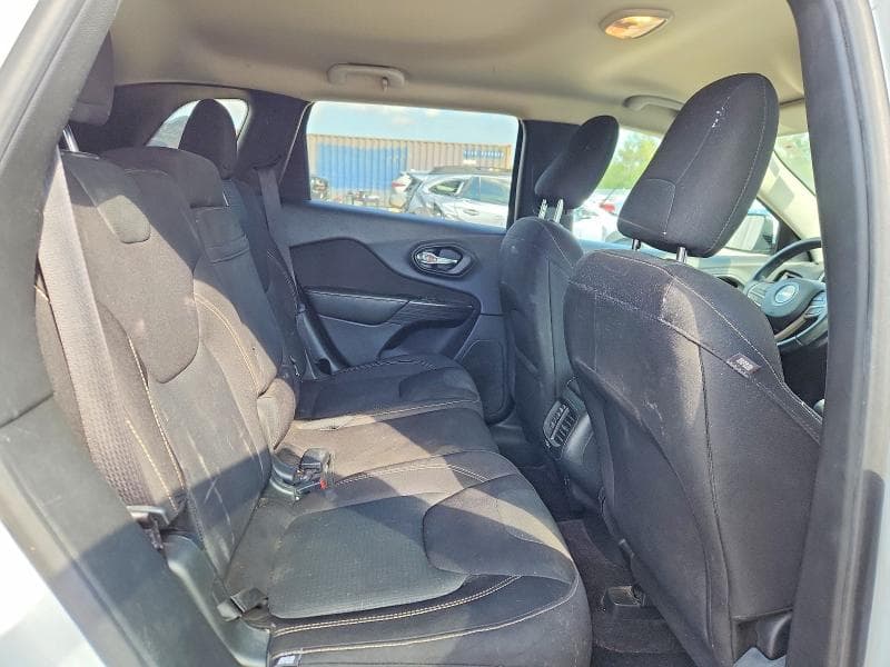 2017 JEEP CHEROKEE LATITUDE 11