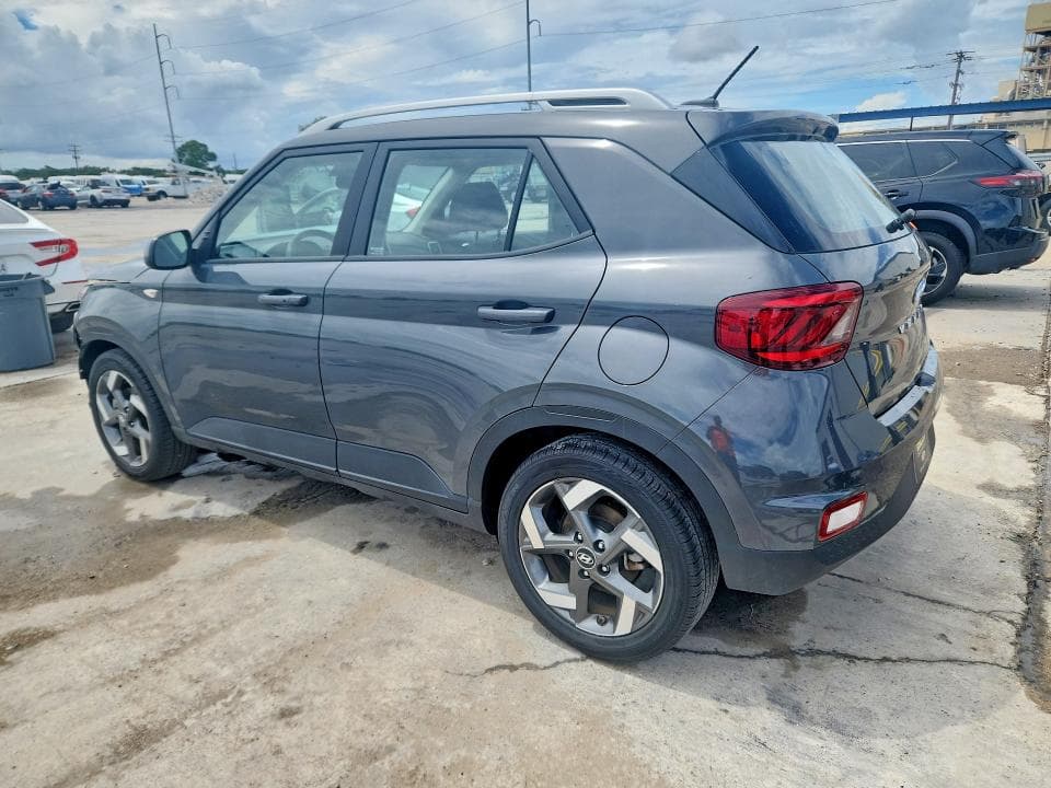 2025 HYUNDAI VENUE SEL 2