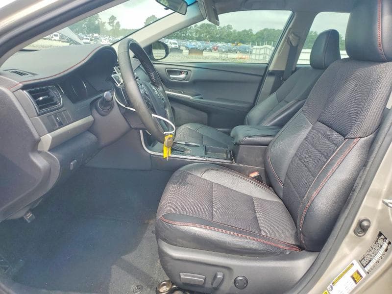 2017 TOYOTA CAMRY SE 7