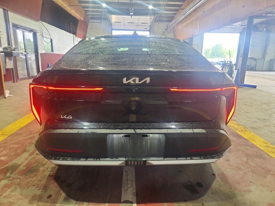 2026 KIA K4 LXS 6