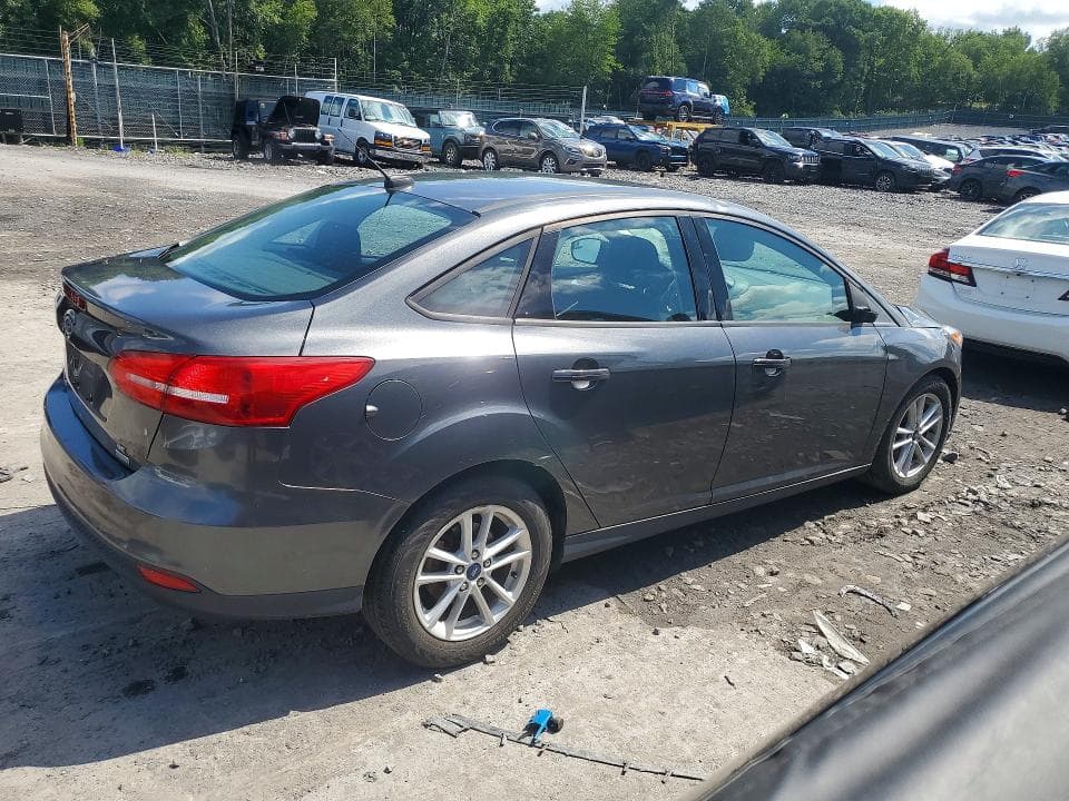 2018 FORD FOCUS SE 3